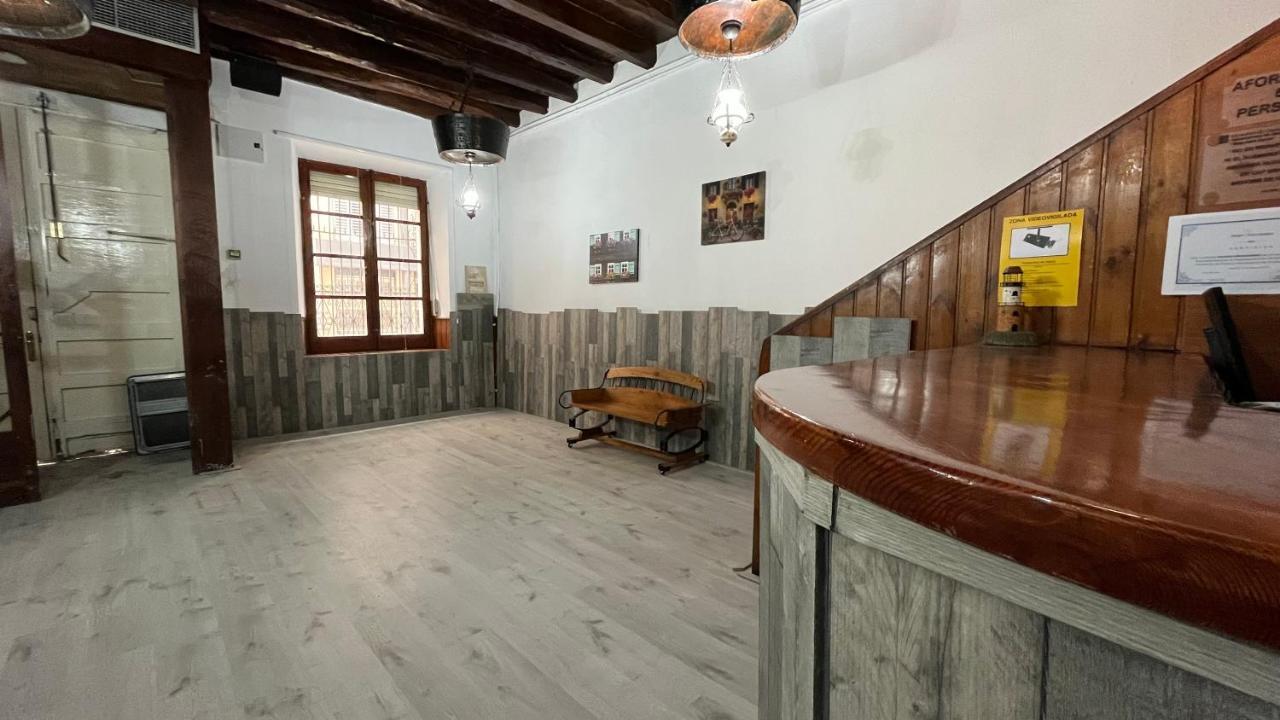 Hostal La Premsa Arenys de Mar Exterior foto